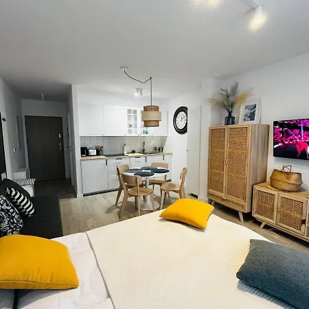 Lebska Ostoja Piaskowa Apartament 2-2 * Zarnowska
